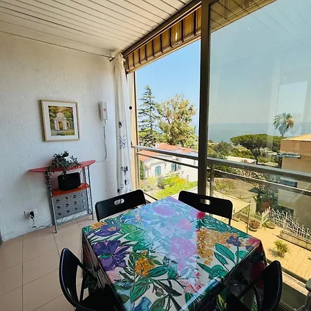 Apartman Sunny Gardens *
